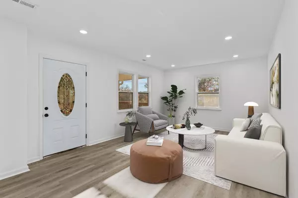 Chattanooga, TN 37406,1659 Jeanaga TRL