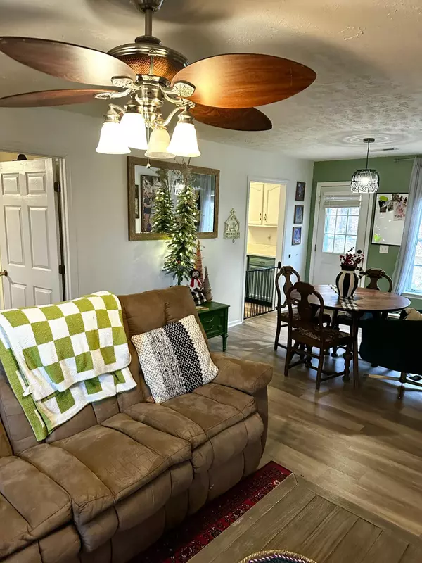 Rossville, GA 30741,1058 Crestridge DR