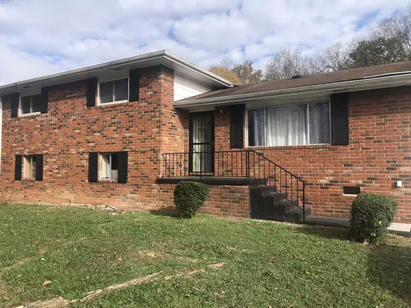 5411 Winniespan RD, Chattanooga, TN 37416