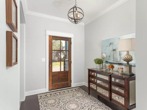 Ooltewah, TN 37363,9101 Knolling LOOP