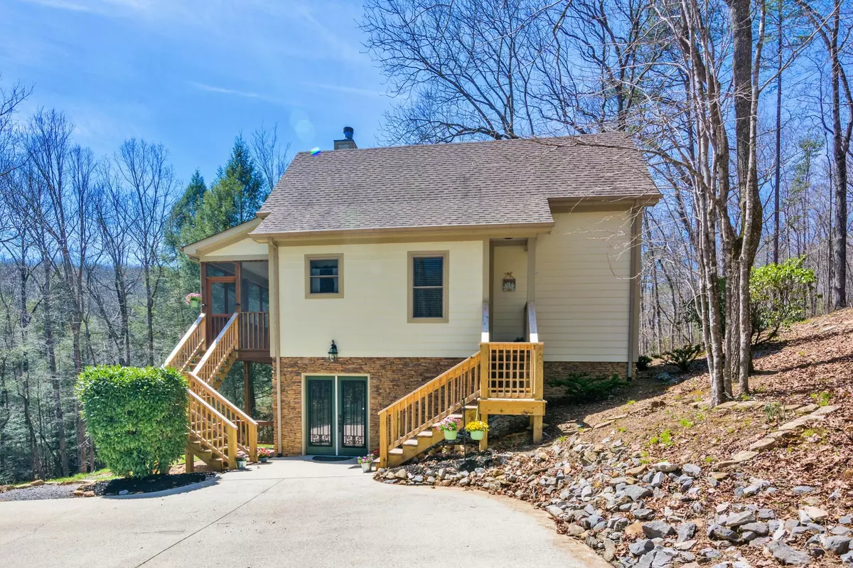 Dunlap, TN 37327,315 Deep Woods DR