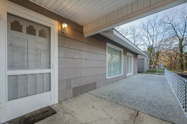 Chickamauga, GA 30707,324 Five Points RD