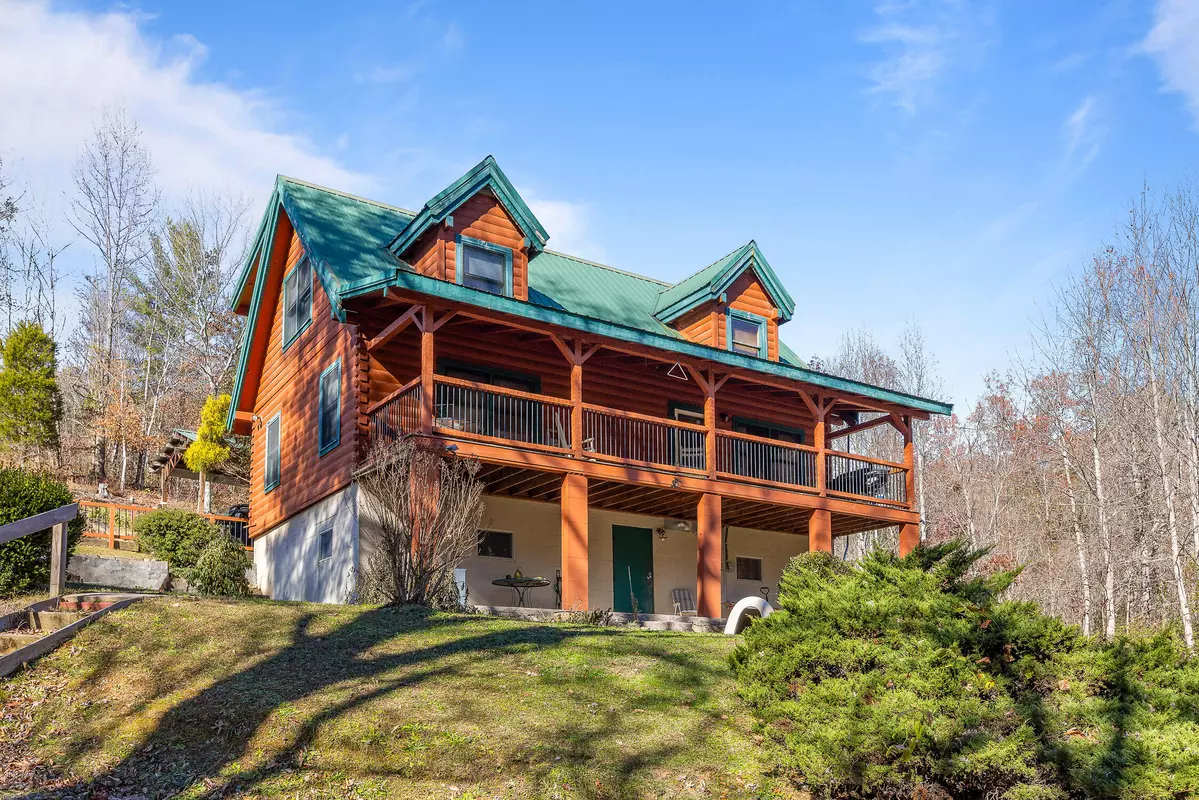 Tellico Plains, TN 37385,310 Rural Vale RD