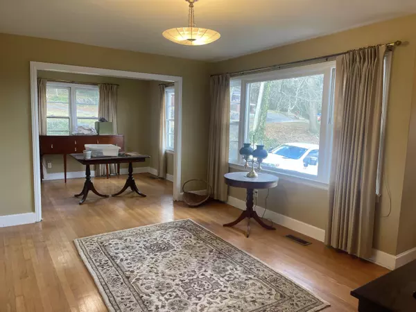 Stevenson, AL 35772,215 Mountain Street ST