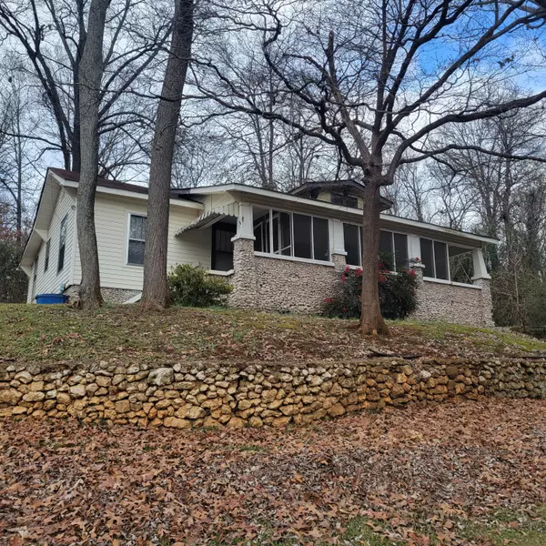 225 Autumn DR, Chattanooga, TN 37415