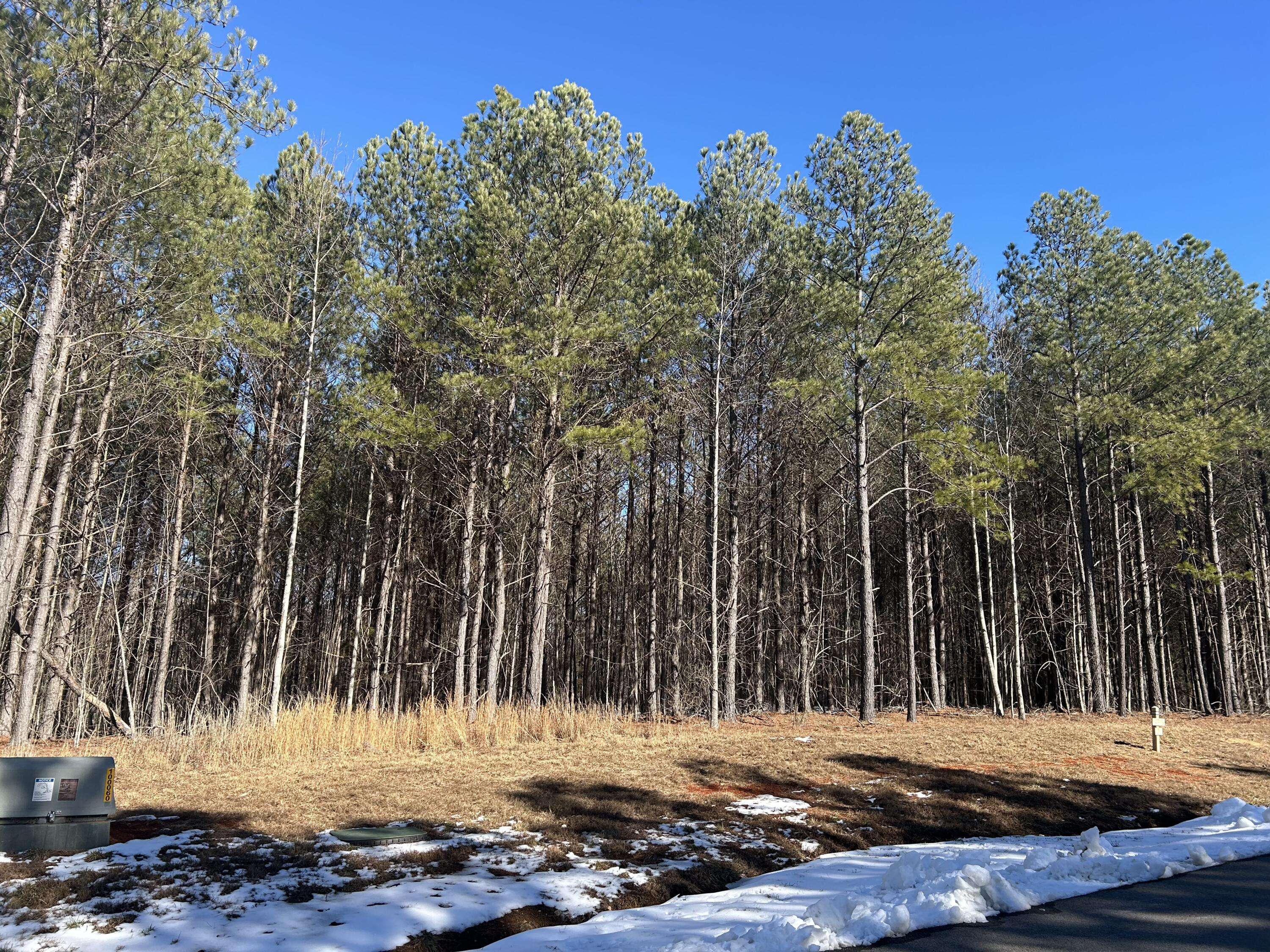 Jasper, TN 37347,320 Waterwheel WAY