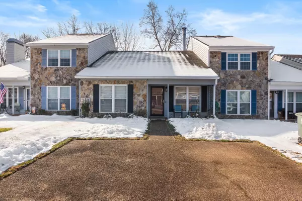 1296 Leaside LN, Hixson, TN 37343