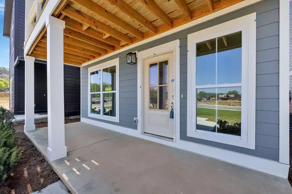 Chattanooga, TN 37404,1742 Cotton WAY