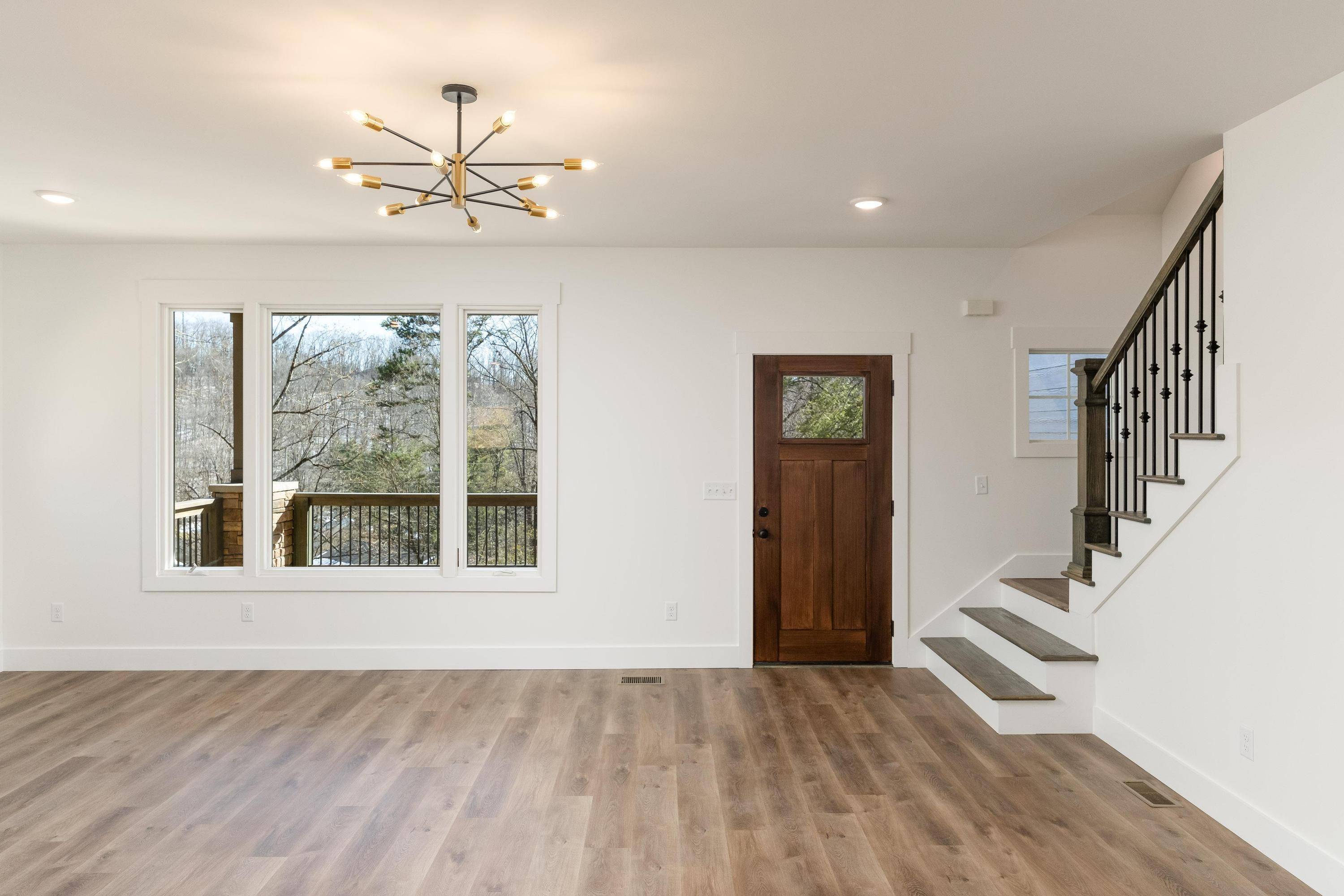 Chattanooga, TN 37415,311 Shady Crest DR
