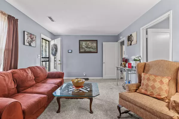 Chattanooga, TN 37406,2111 Delano DR