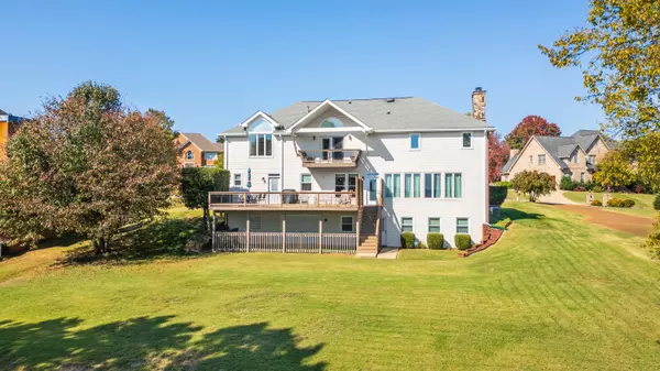 Hixson, TN 37343,6406 Cove Pointe LN