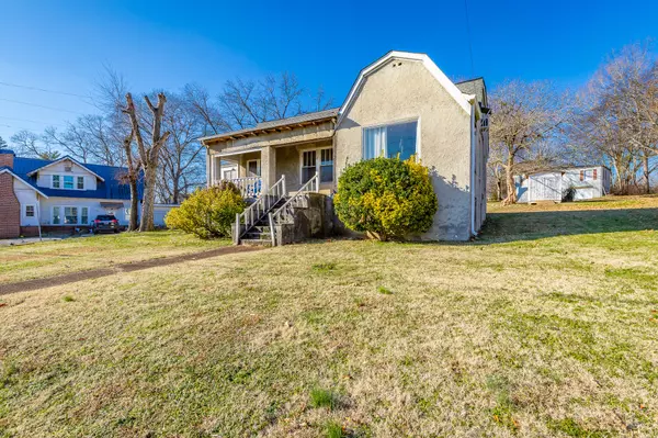 2917 Crescent CIR, Chattanooga, TN 37407