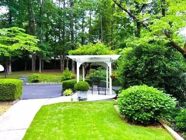 Dalton, GA 30720,816 Dogwood LN