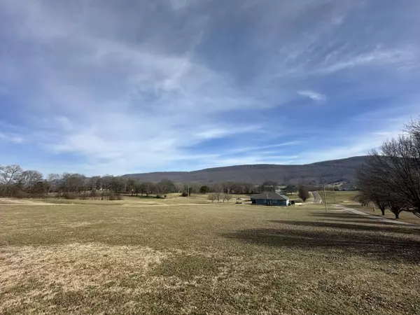 Dunlap, TN 37327,92 Rivers Edge