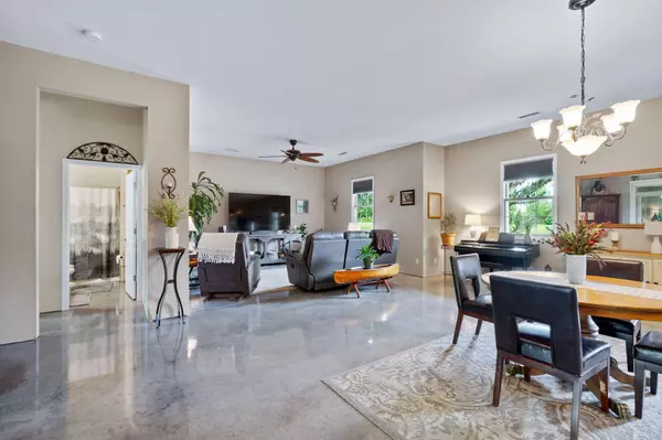 Dayton, TN 37321,396 Brinkmeier LN