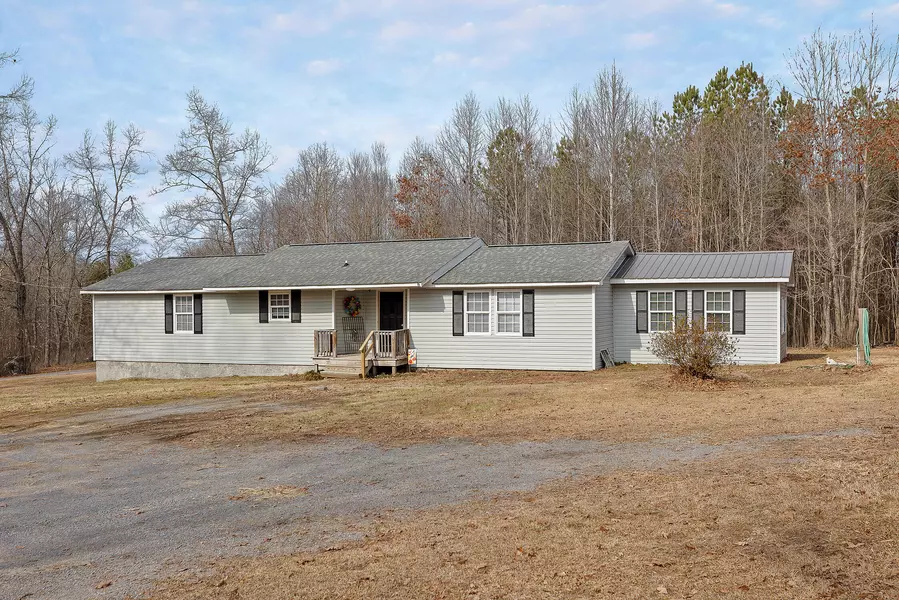 1579 County Road 128, Flat Rock, AL 35966
