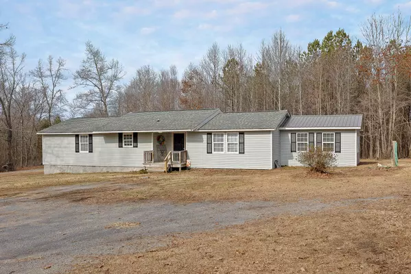 1579 County Road 128, Flat Rock, AL 35966