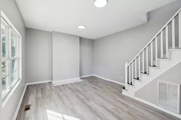 Chattanooga, TN 37407,4807 14th AVE