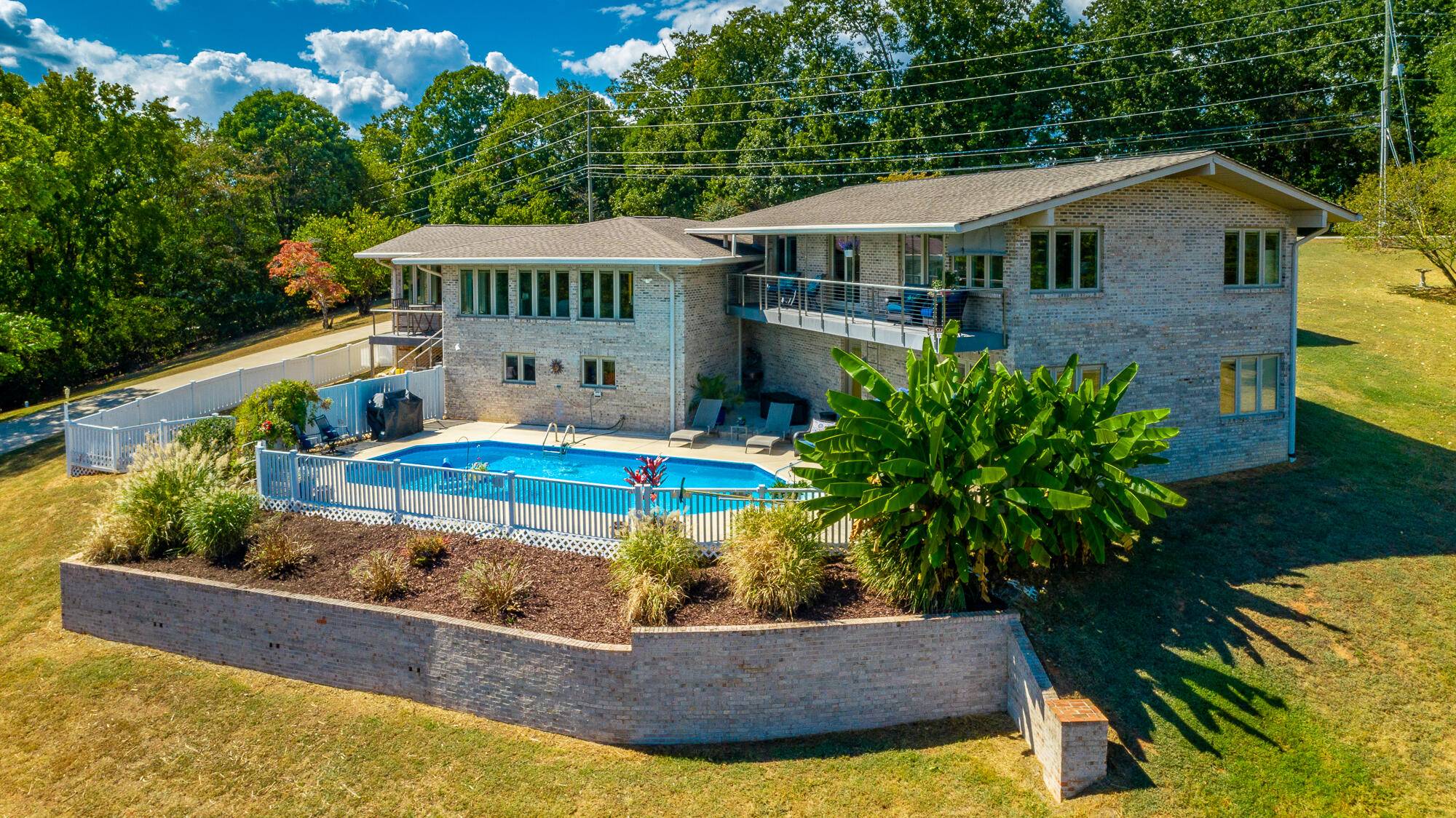 6530 Fairview RD, Hixson, TN 37343
