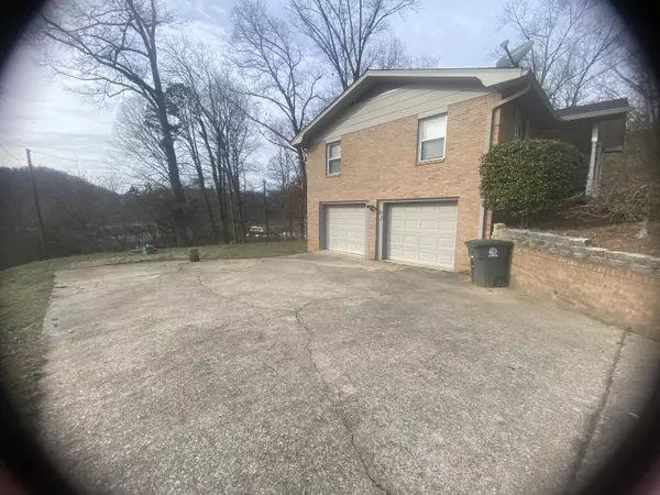 Chattanooga, TN 37415,2572 Avalon CIR