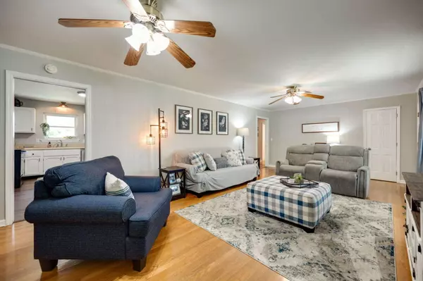 Chattanooga, TN 37416,4005 Harbor Hills RD