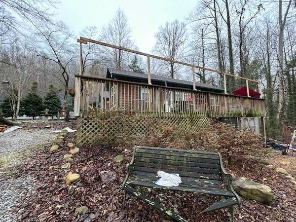 412 Laurel AVE, Gatlinburg, TN 37738