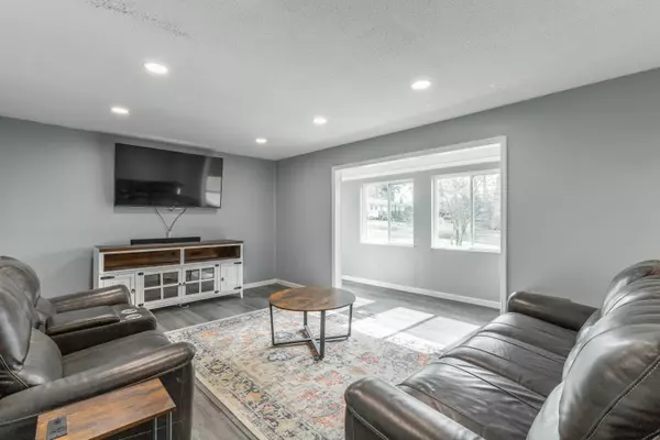 448 Rogers DR Ringgold, GA 30736