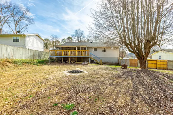 448 Rogers DR Ringgold, GA 30736