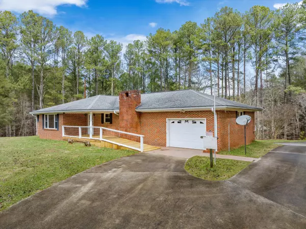 Copperhill, TN 37317,110 Pinecrest DR