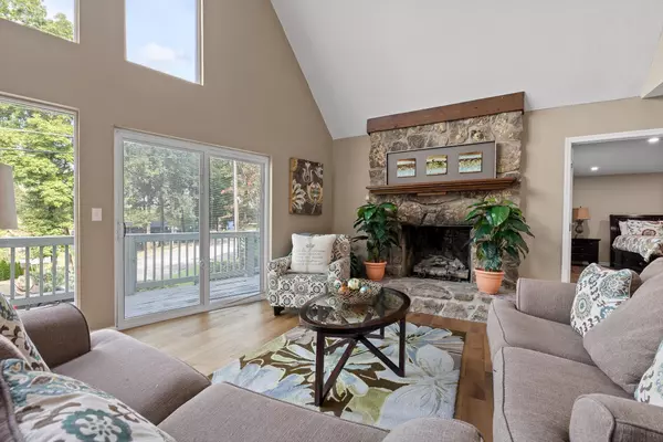 Chattanooga, TN 37416,4913 Shoreline DR