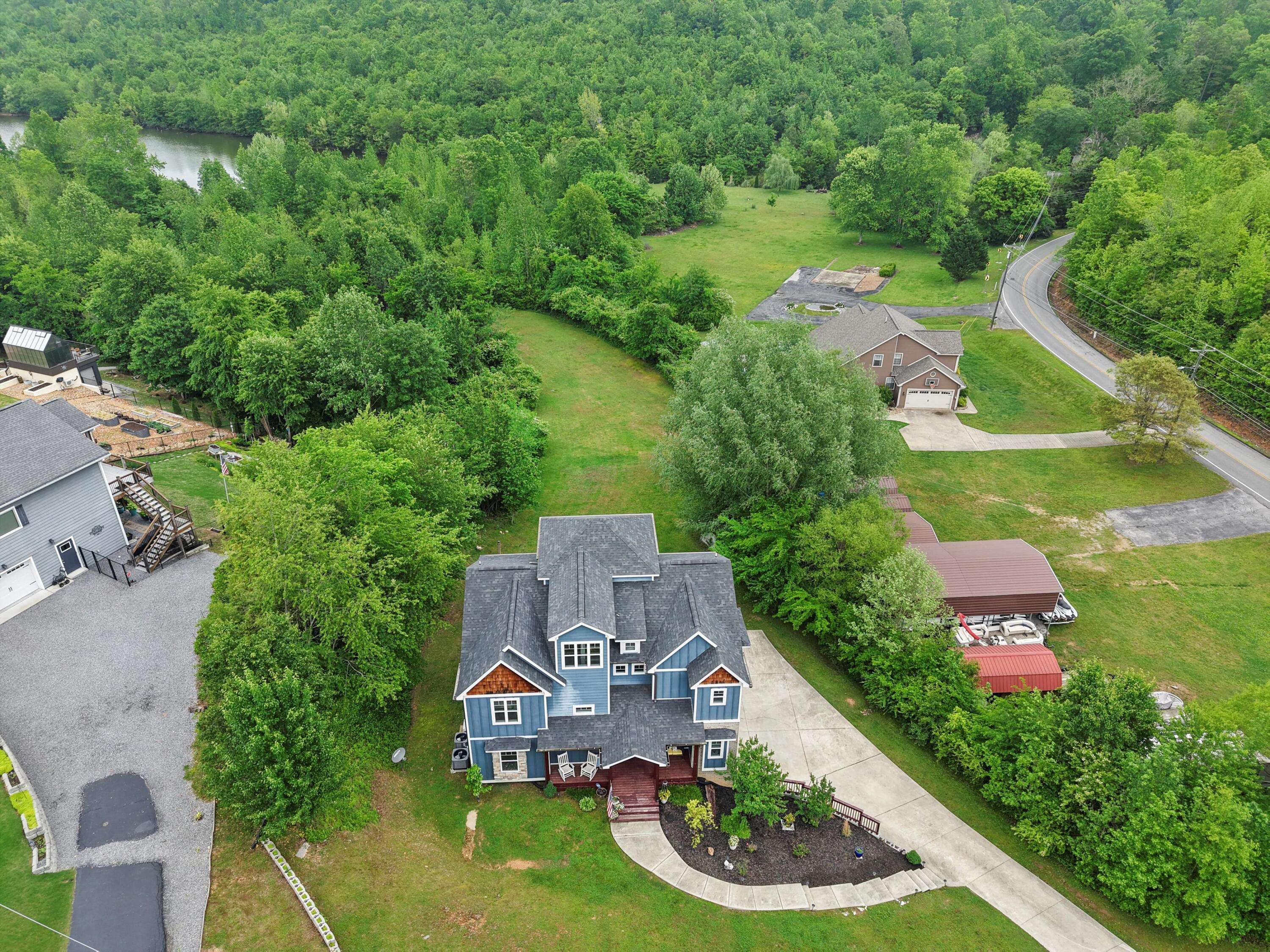 Harrison, TN 37341,7404 Woodland Bay DR
