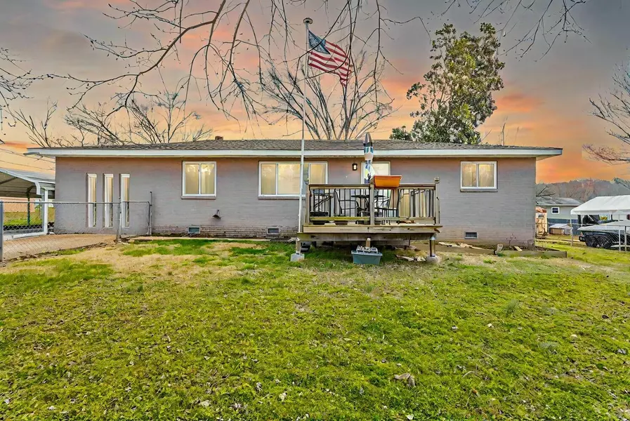 66 2nd ST, Flintstone, GA 30725