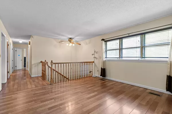 Hixson, TN 37343,821 Sutton DR