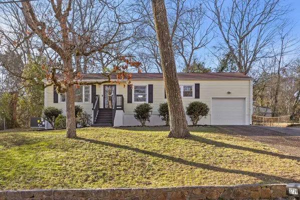 3739 Occonechee TRL, Chattanooga, TN 37415