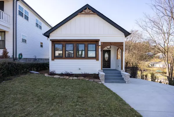 3817 Longview DR,  Chattanooga,  TN 37409