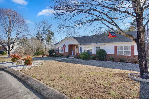 Soddy Daisy, TN 37379,946 Tommie LN