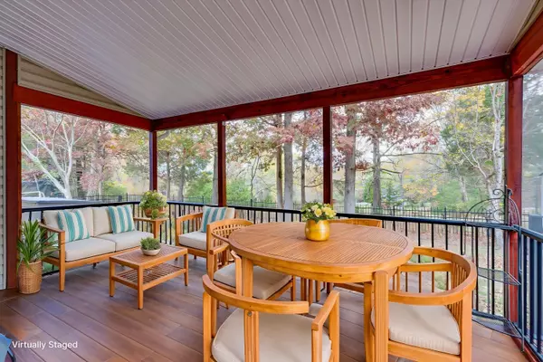 Ooltewah, TN 37363,7087 Neville DR