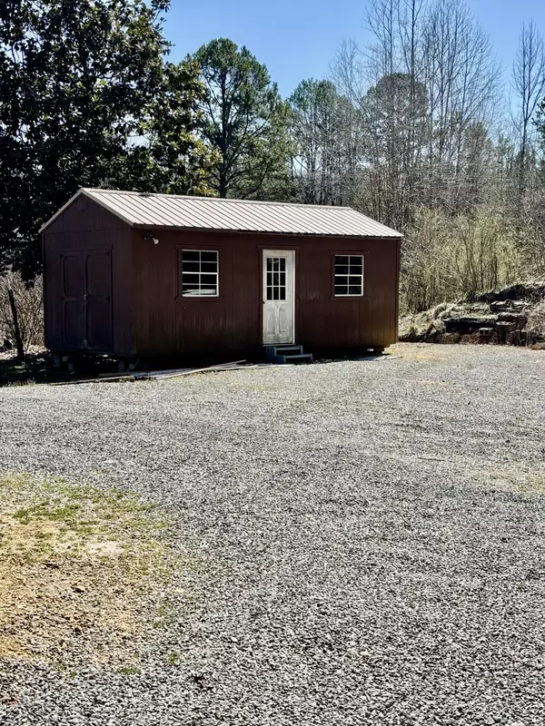 Dunlap, TN 37327,2727 Hudlow Loop RD