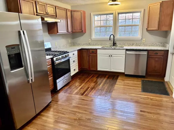 Dunlap, TN 37327,2727 Hudlow Loop RD
