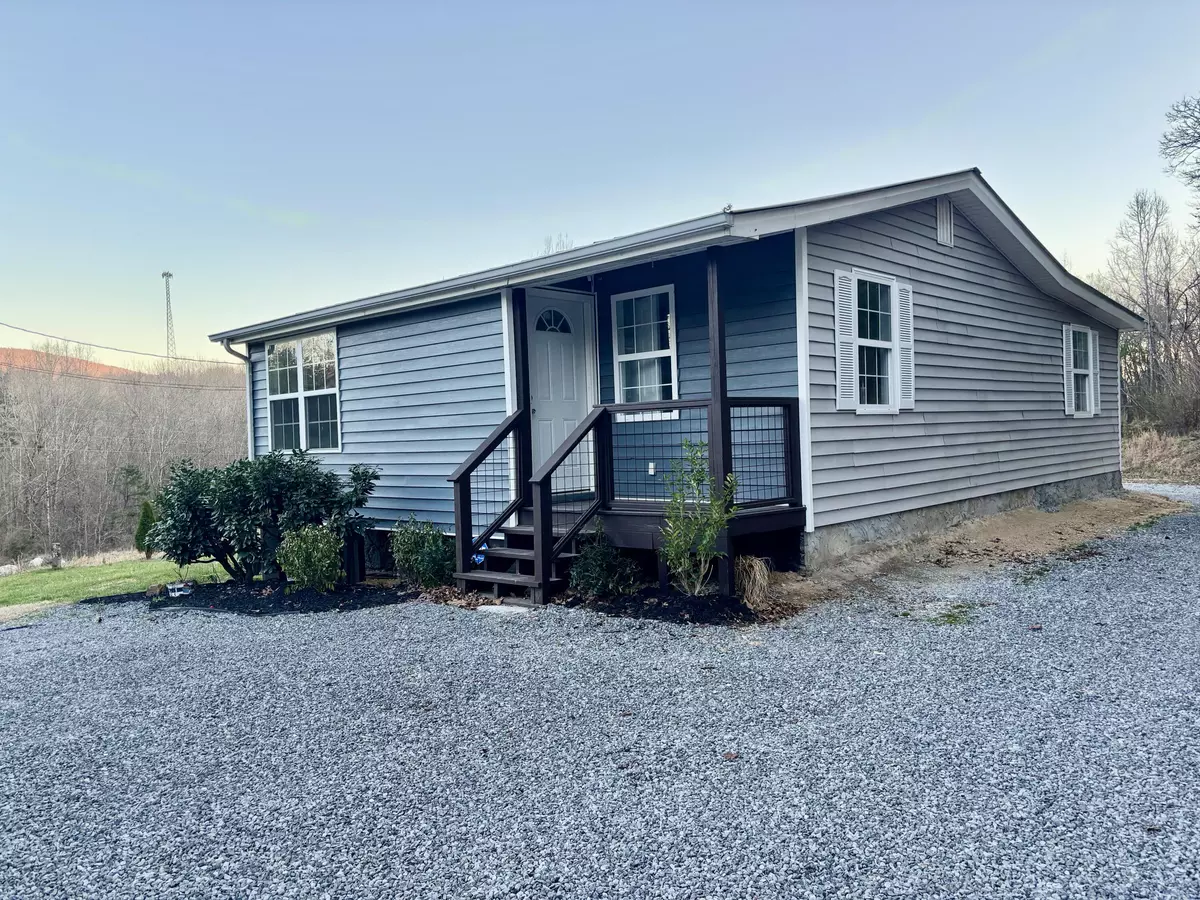 Dunlap, TN 37327,2727 Hudlow Loop RD