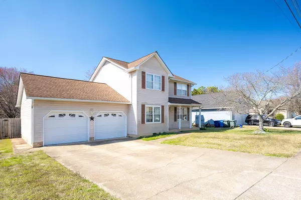Chattanooga, TN 37416,4528 Kings Lake CT