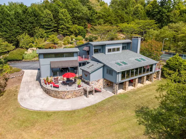 Chattanooga, TN 37416,3411 Kings Cove LN
