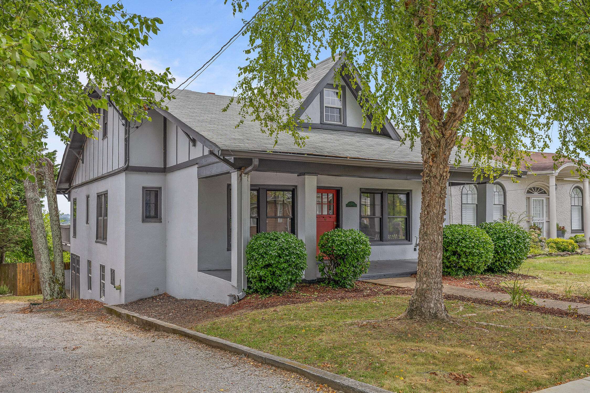 208 Brelsford RD, Chattanooga, TN 37405