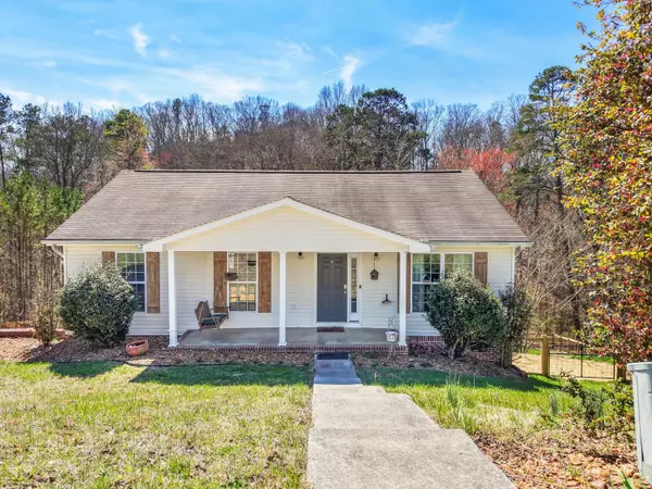 10428 Jeneva LN, Soddy Daisy, TN 37379