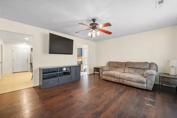 Soddy Daisy, TN 37379,10428 Jeneva LN