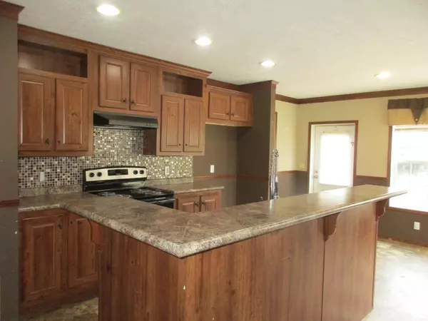 Athens, TN 37303,789 County Road 172