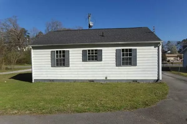 Rossville, GA 30741,1182 Lakeview DR