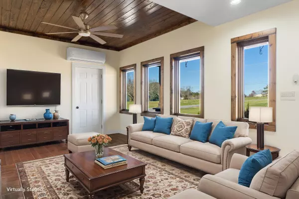 Apison, TN 37302,11134 Brainerd RD