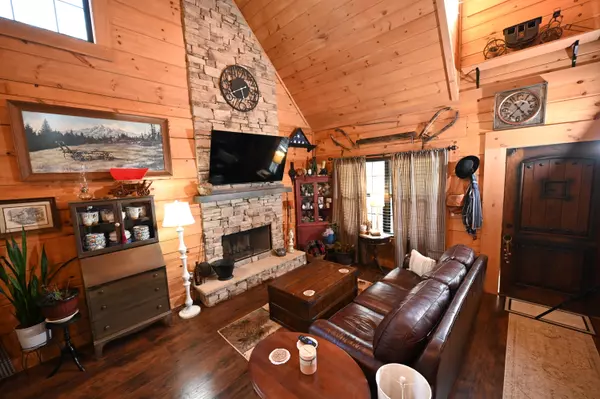 Calhoun, GA 30701,326 Mccreary RD