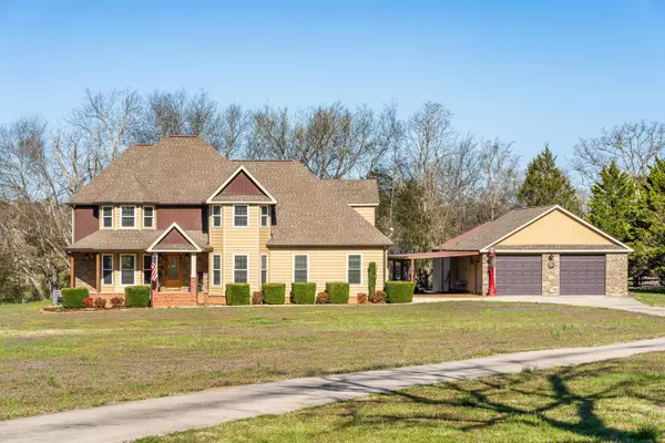 9805 Ooltewah Georgetown RD, Ooltewah, TN 37363
